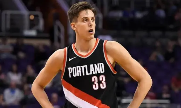 蒂姆在雄鹿比赛中比分优势明显，比分优势明显引发热议！的简单介绍